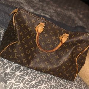 Louis Vuitton speedy 40